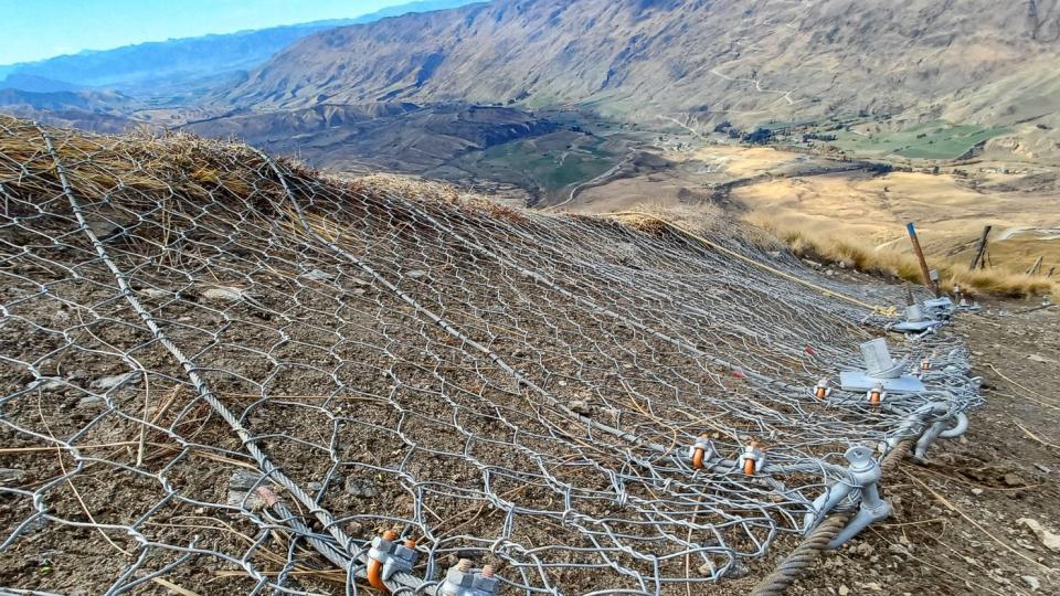 rockfall-protection-at-cardrona-alpine-resort-with-steelgrid-hr-and-grassroots-case-study-1690X831
