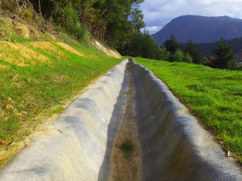 concrete-canvas-enhances-drainage-efficiency-and-stability-at-waikawa-bay-case-study-1690X831